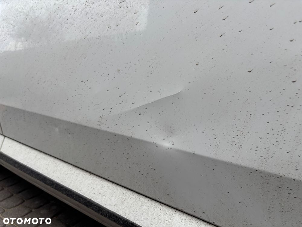 Skoda Superb 2.0 TDI SCR L&K DSG - 28