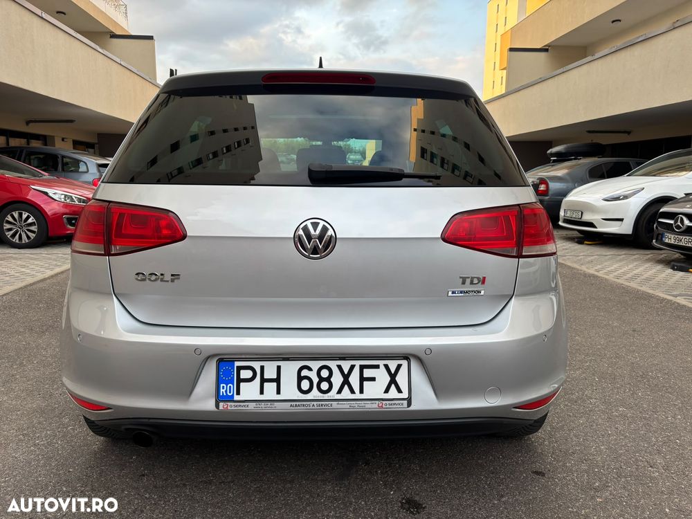Volkswagen Golf 1.6 TDI DPF BMT DSG Comfortline - 34