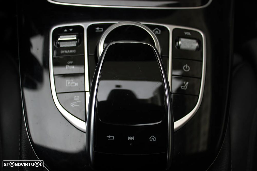 Mercedes-Benz E 300 de Exclusive Line - 46