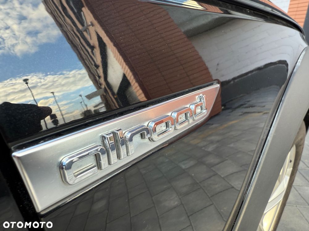 Audi A4 Allroad quattro 2.0 TDI S tronic - 14