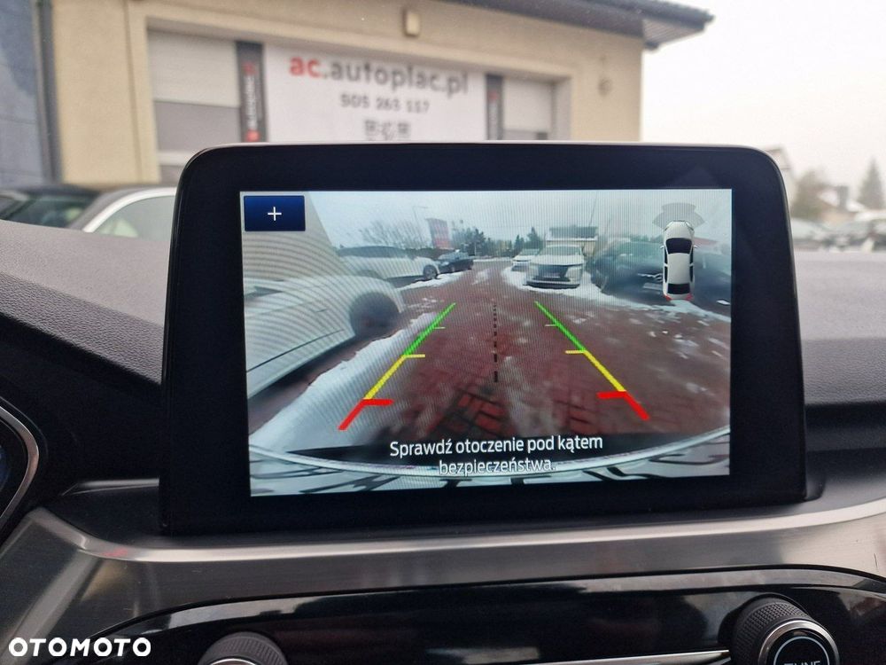 Ford Kuga 2.5 Duratec FHEV TITANIUM - 26