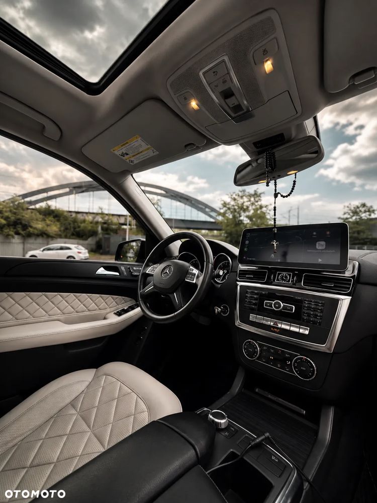 Mercedes-Benz GL 500 4-Matic - 8