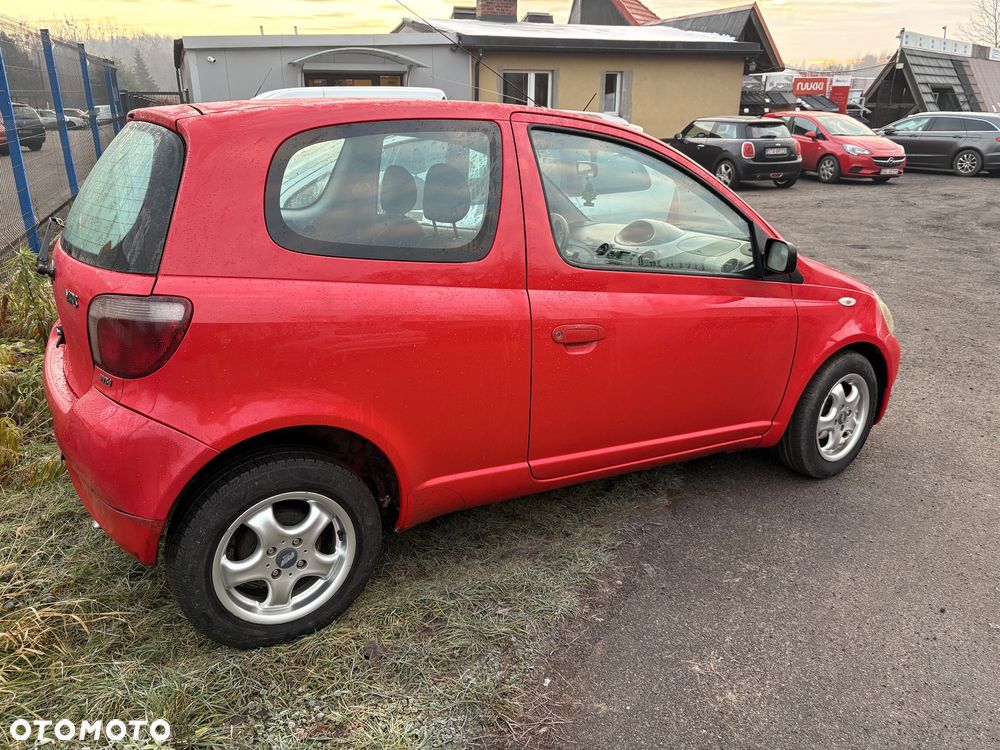 Toyota Yaris 1.3 Terra - 3