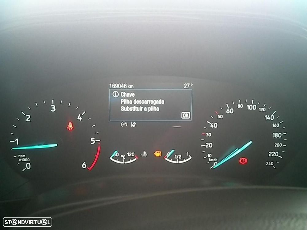 Ford Focus 1.5 TDCi ECOBlue ST-Line - 3