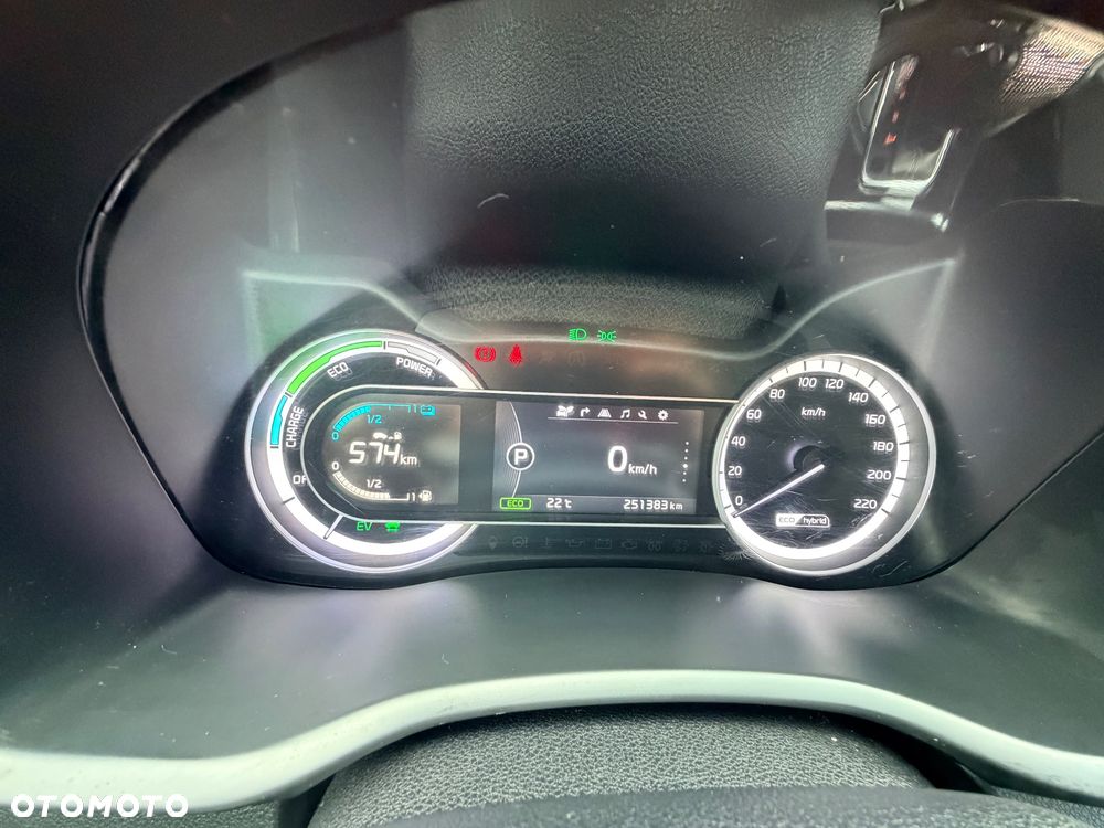 Kia Niro 1.6 GDI Hybrid L - 25