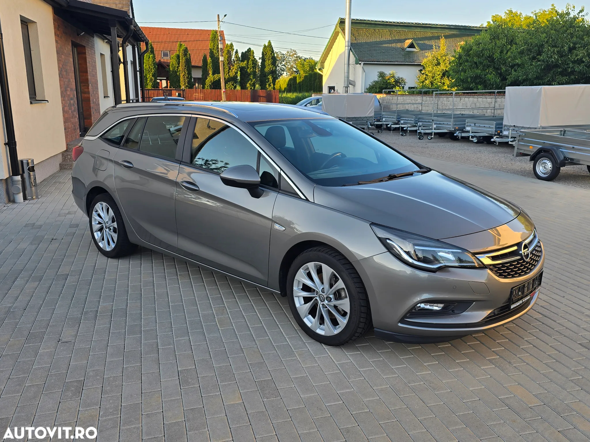 Opel Astra 1.6 CDTI DPF ecoFLEX Sports TourerStart/Stop Edition - 2