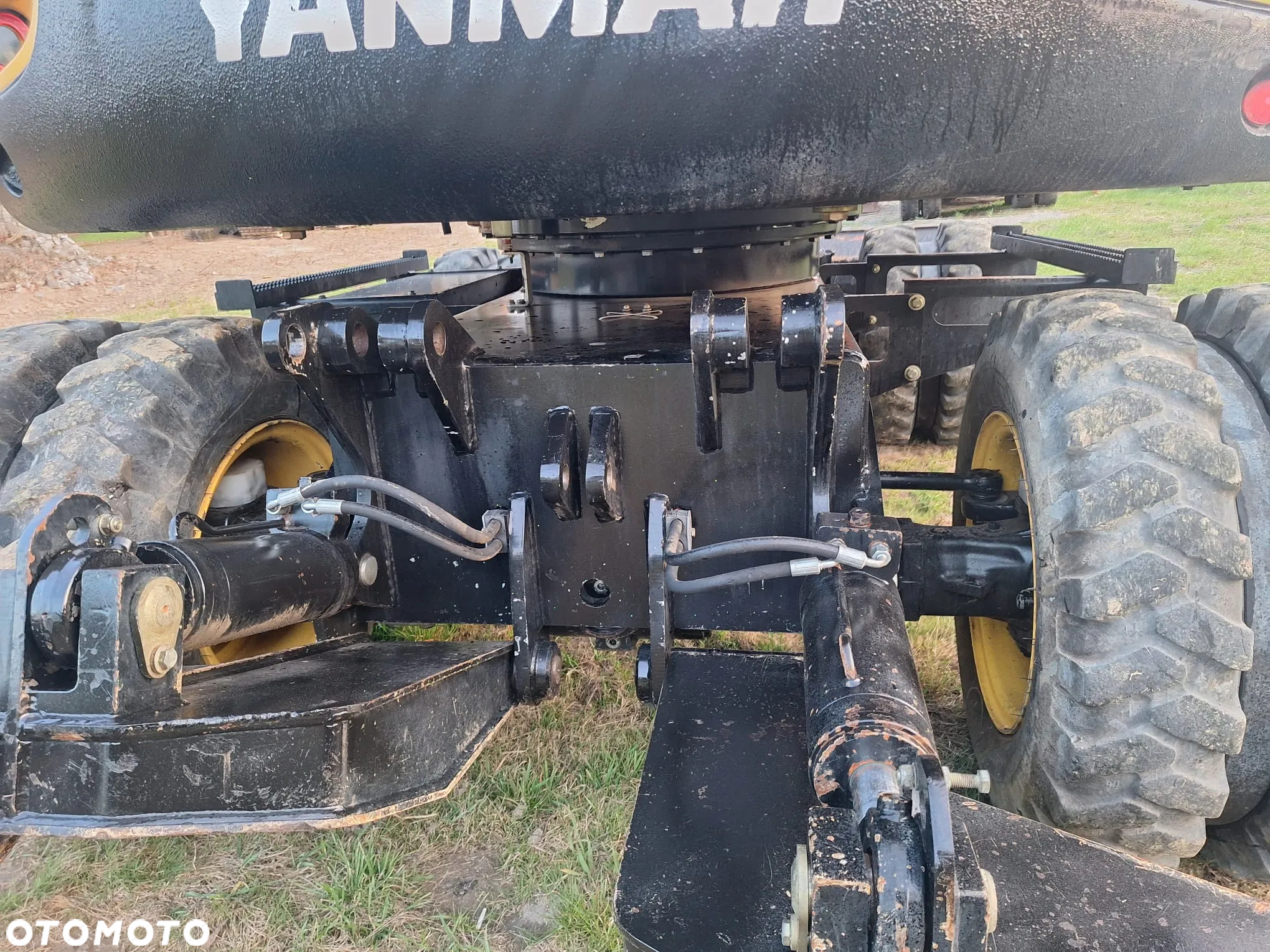 Yanmar B110W - 16