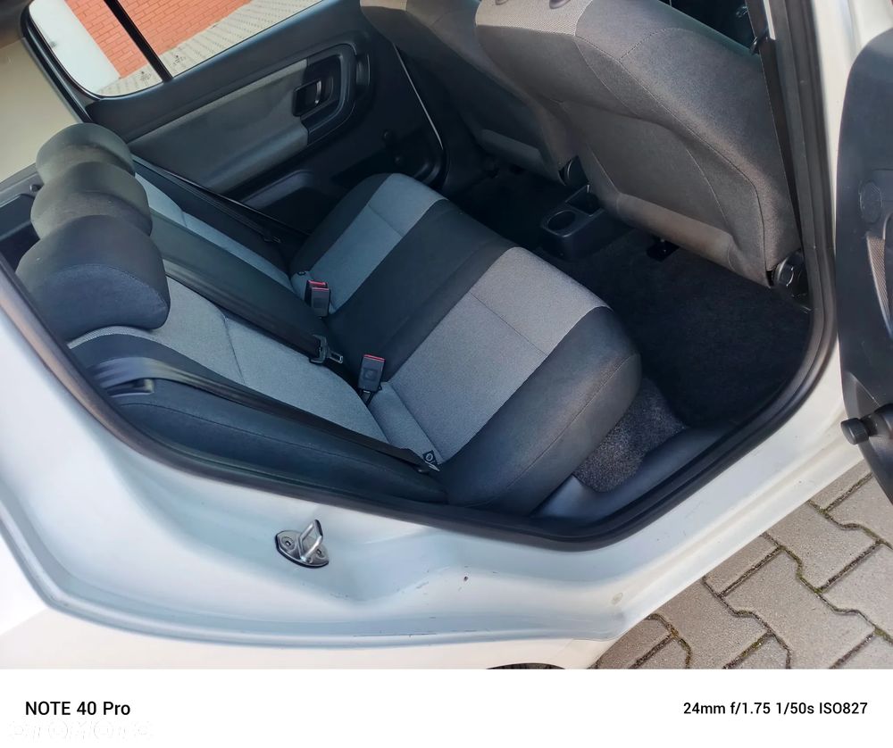 Skoda Fabia 1.2 HTP Active - 20