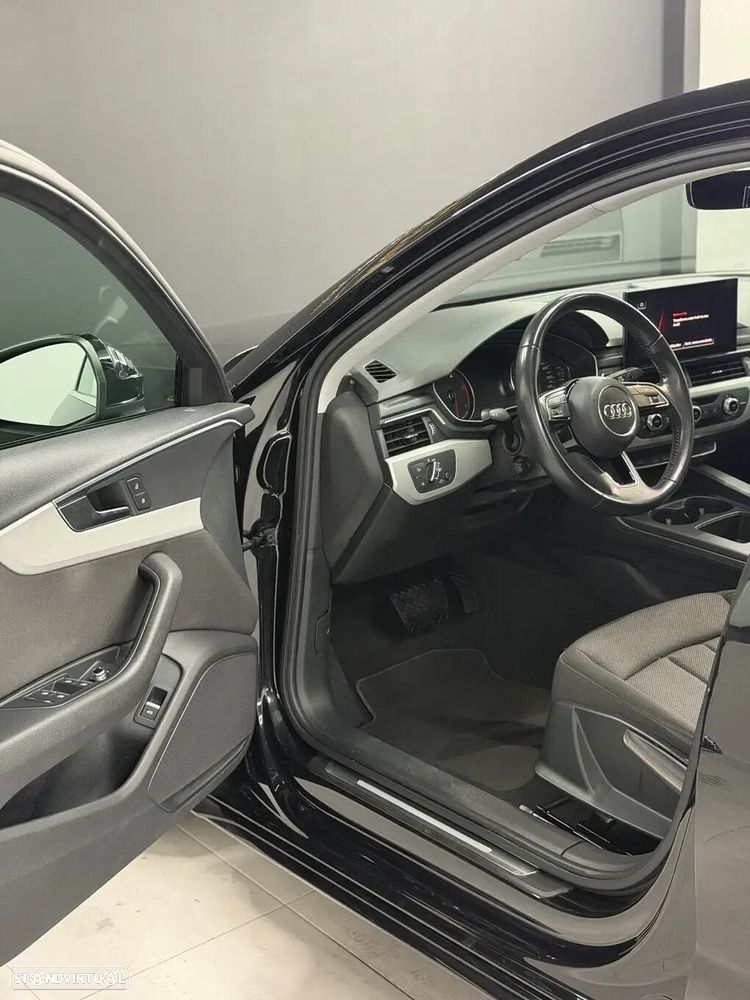 Audi A4 30 TDI Advanced S tronic - 7