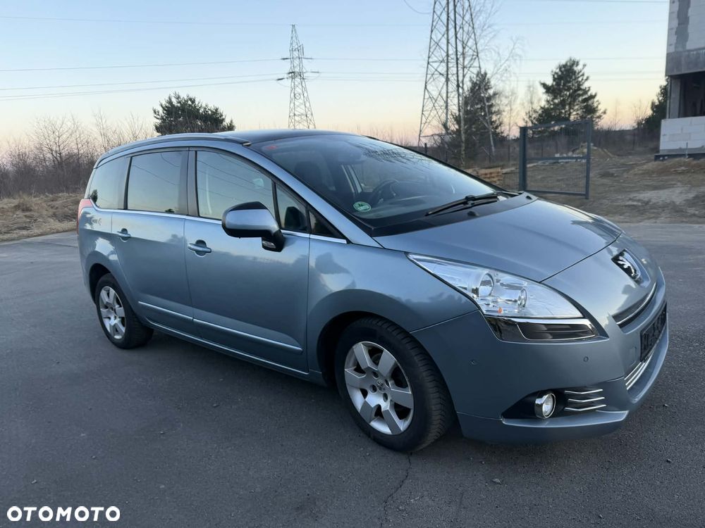 Peugeot 5008 1.6 HDi Premium - 12