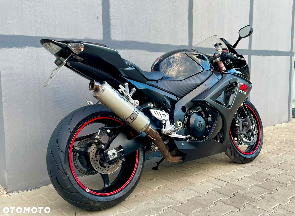 Suzuki GSX - 3