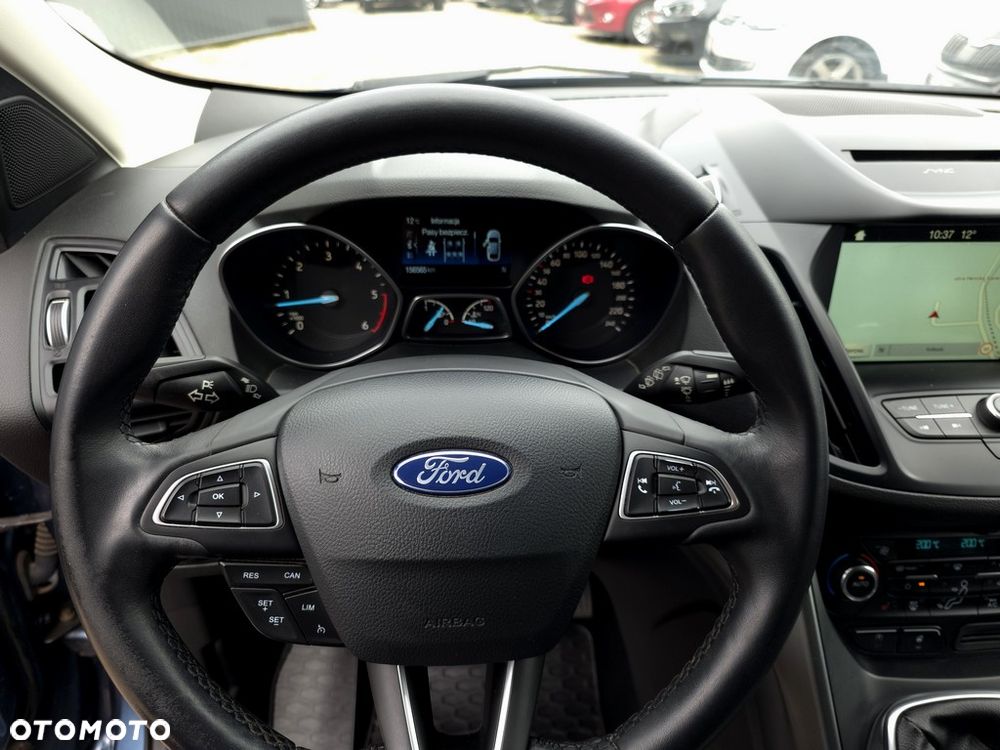 Ford Kuga 2.0 TDCi FWD Titanium - 19