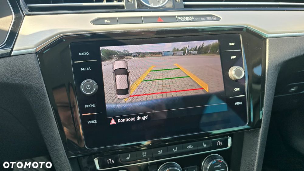 Volkswagen Passat 1.8 TSI BMT Highline DSG - 28