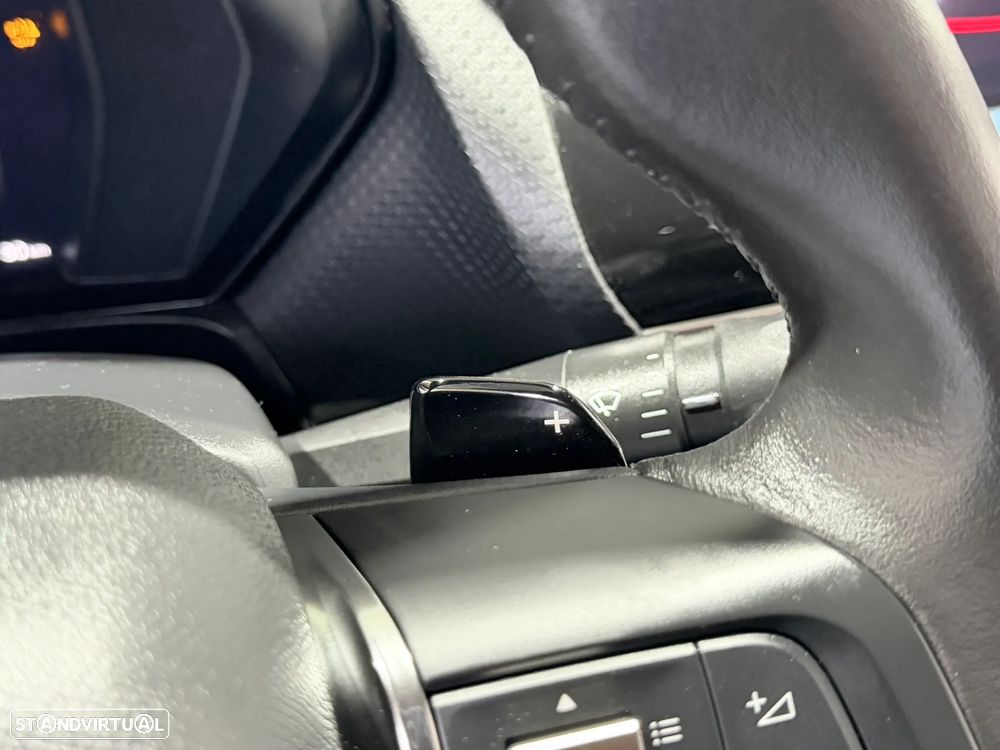 Citroën C5 X 1.6 Hybrid Shine e-EAT8 - 28