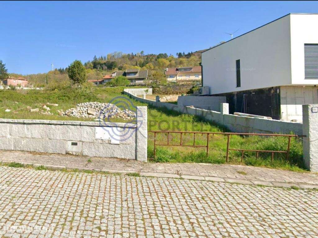 Terreno com Poço e Tanque de 16m2 – Pronto a Construir e Projeto Aprov - Grande imagem: 3/19