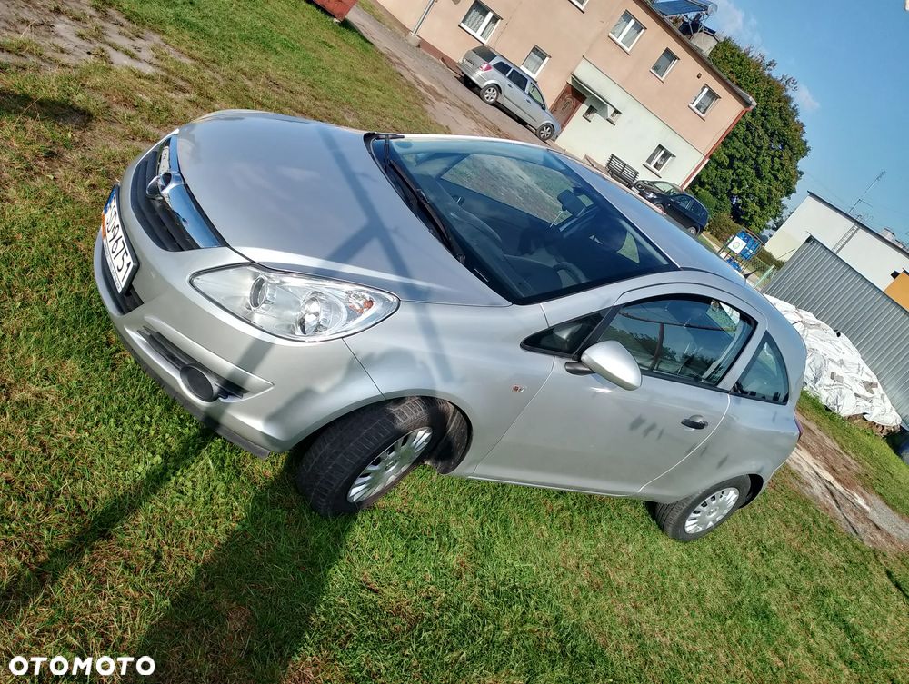 Opel Corsa 1.0 12V Essentia - 3