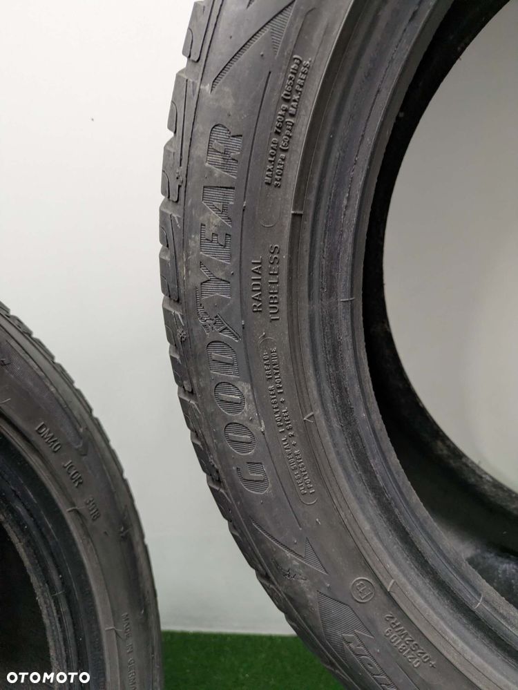 Opony zimowe 225/50/17 Goodyear Ultragrip Performance - 5
