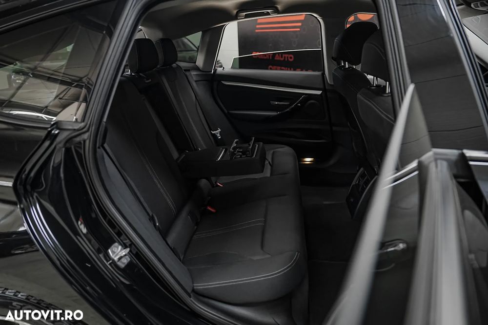 BMW Seria 3 320d xDrive Aut. Sport Line - 9