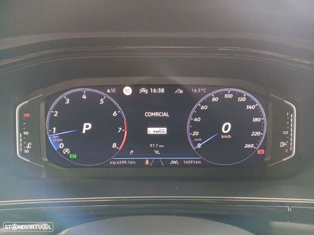 VW T-Roc 1.5 TSI R-Line DSG - 21