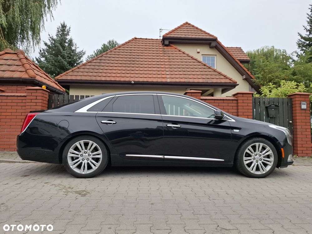 Cadillac XTS - 6