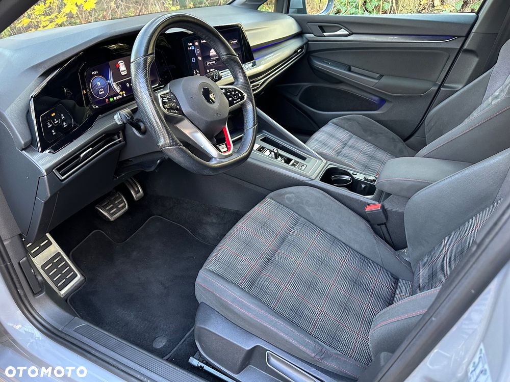 Volkswagen Golf - 7