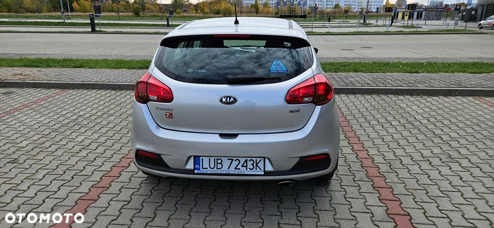 Kia Ceed - 6