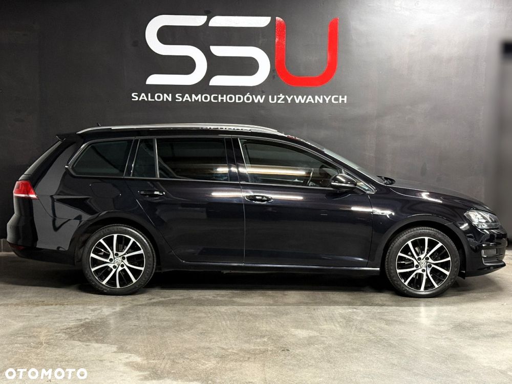 Volkswagen Golf - 10