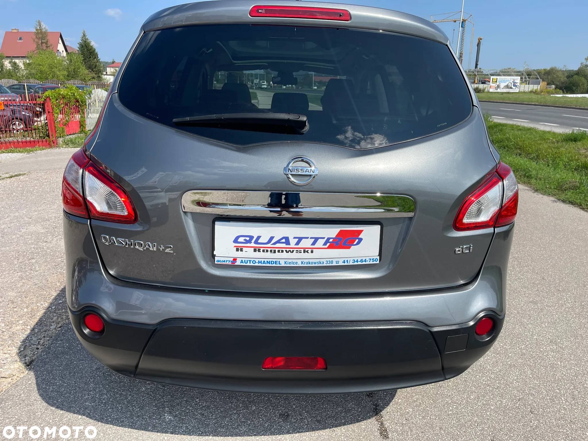 Nissan Qashqai+2 - 18