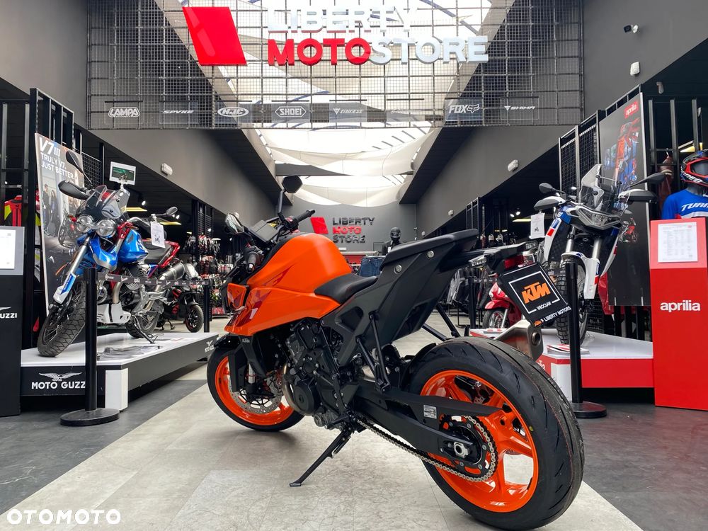 KTM Duke - 4