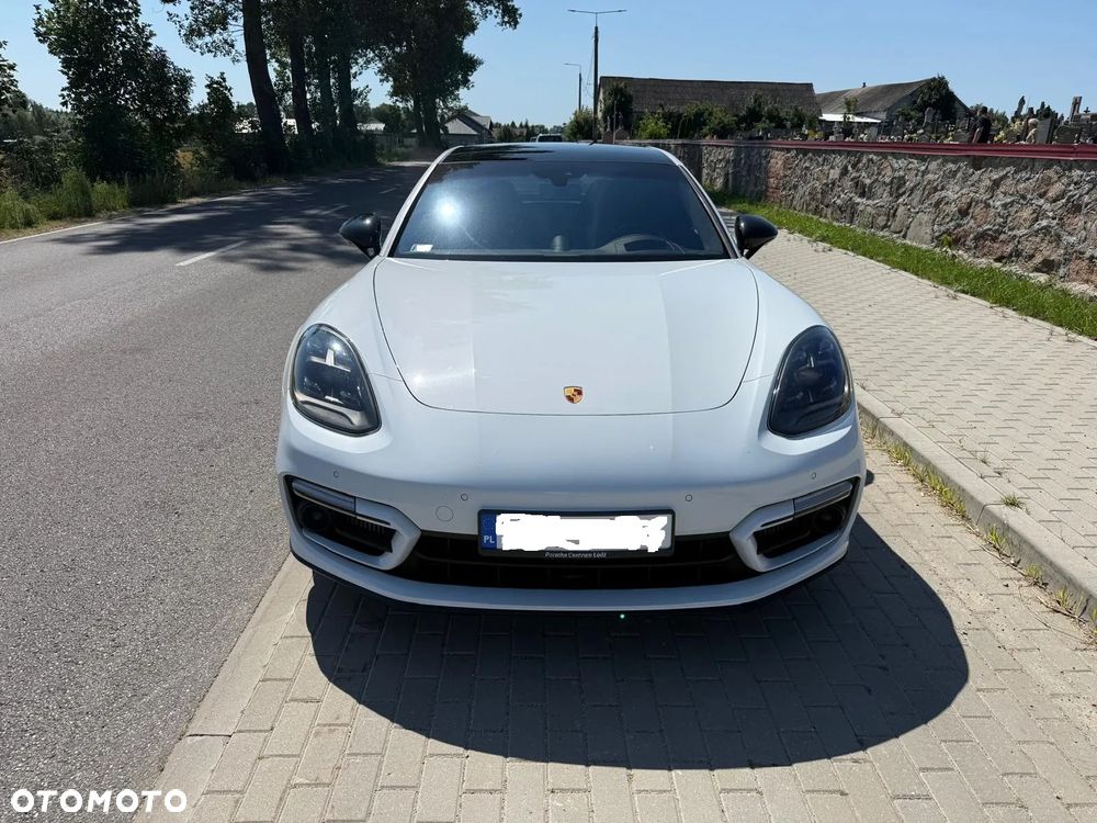 Porsche Panamera - 2