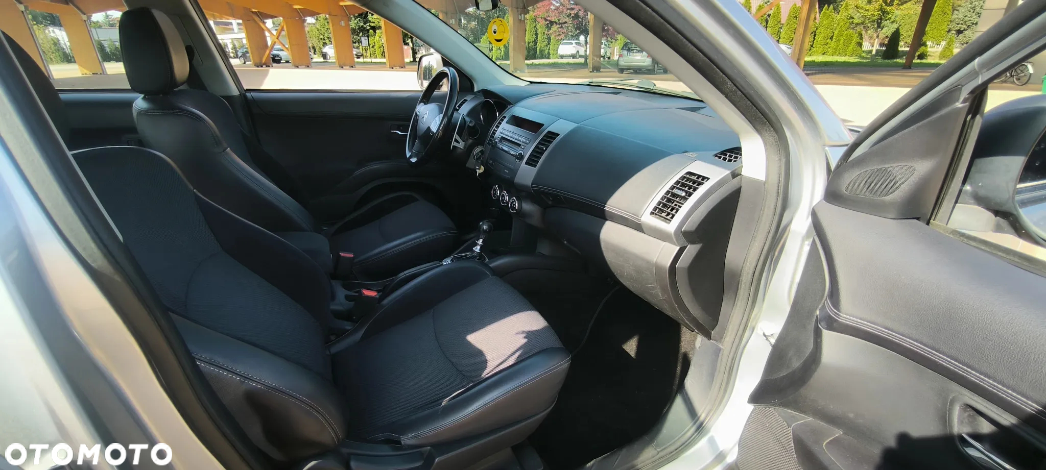 Citroën C-Crosser 2.2 HDi Exclusive DCS - 25