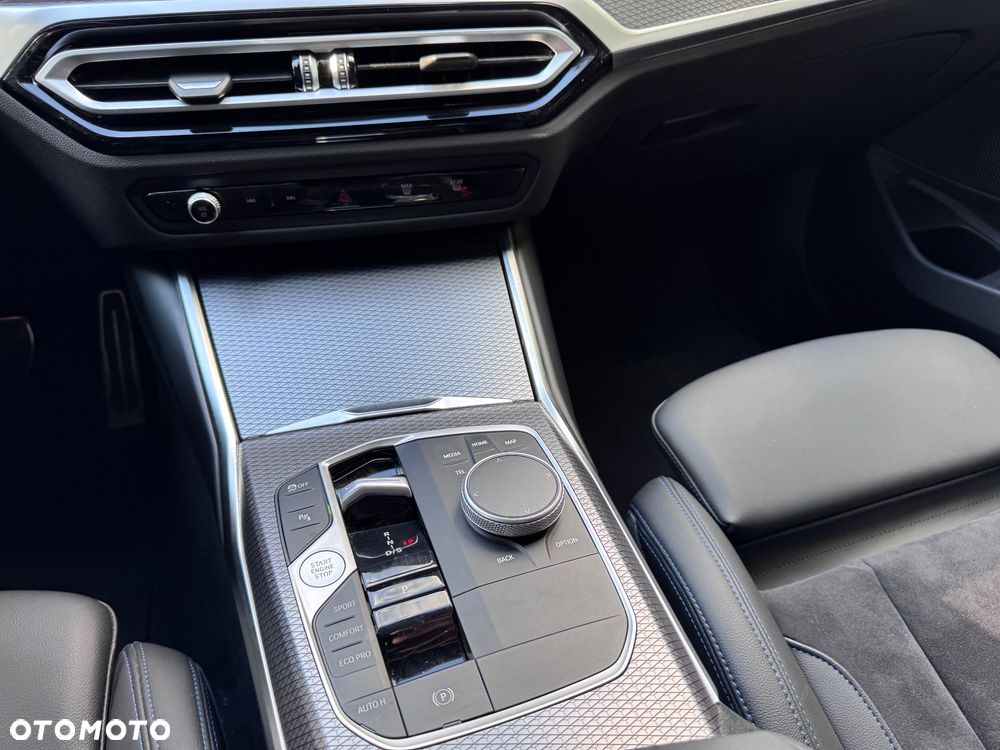 BMW Seria 3 320d xDrive MHEV M Sport sport - 31