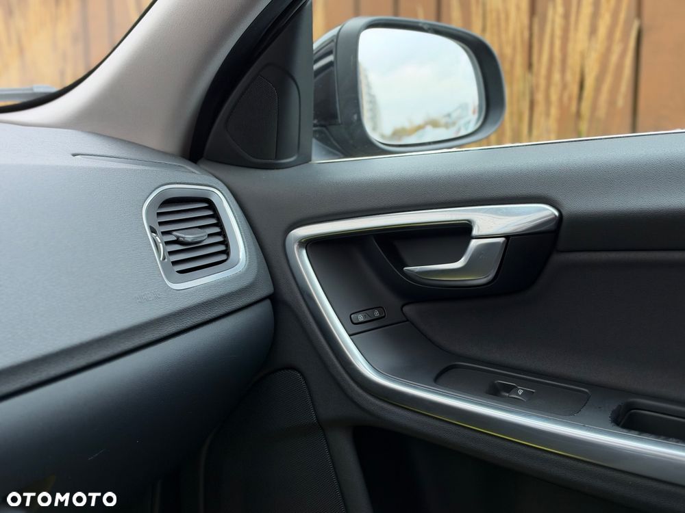 Volvo S60 - 21