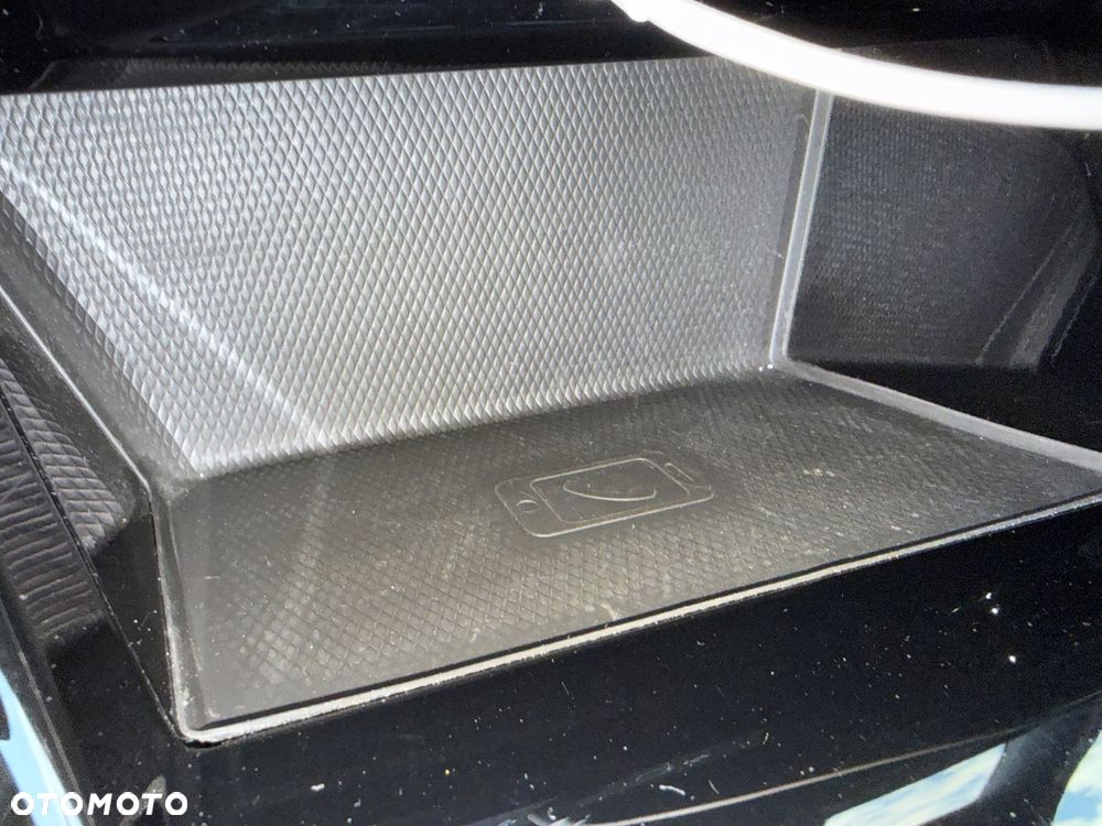 Volkswagen Golf 2.0 TDI 4Motion DSG Highline - 22