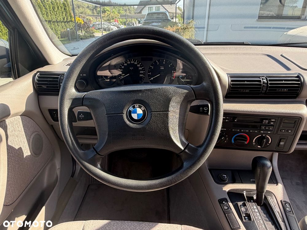 BMW Seria 3 - 15