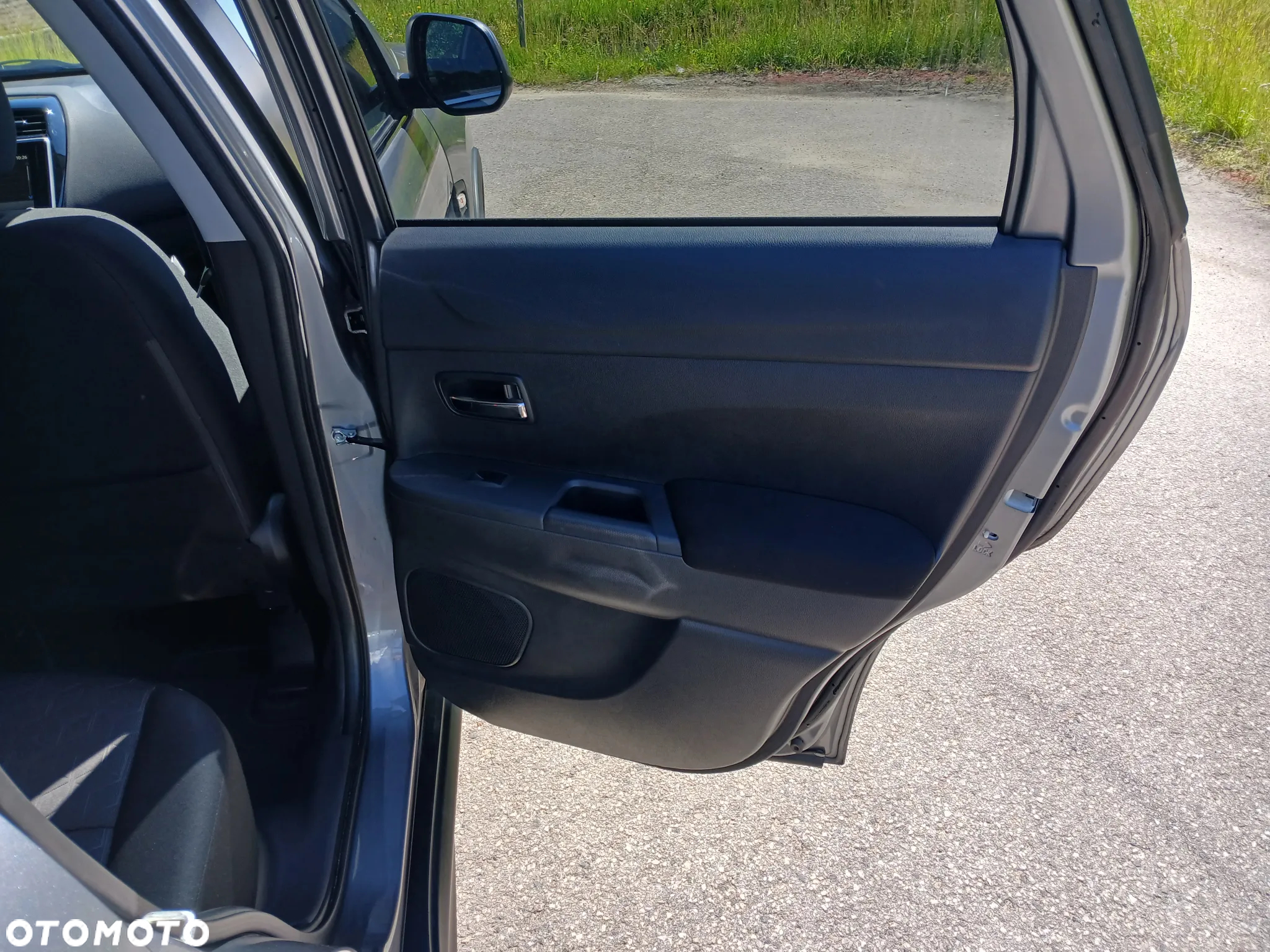 Mitsubishi ASX 2.0 Inform - 14