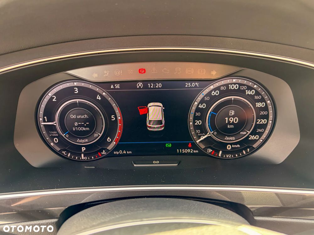 Volkswagen Tiguan - 13