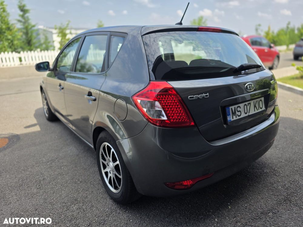 Kia Ceed 1.6 DSL BEST - 4