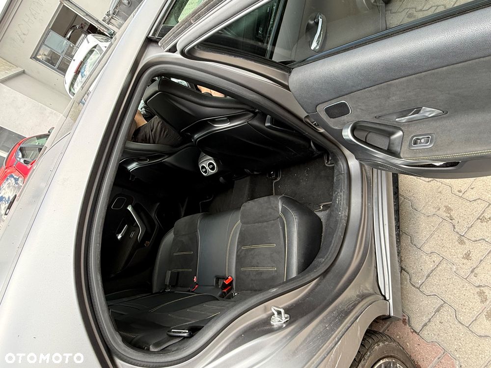 Mercedes-Benz Klasa A 45 S AMG 4-Matic 8G-DCT - 13