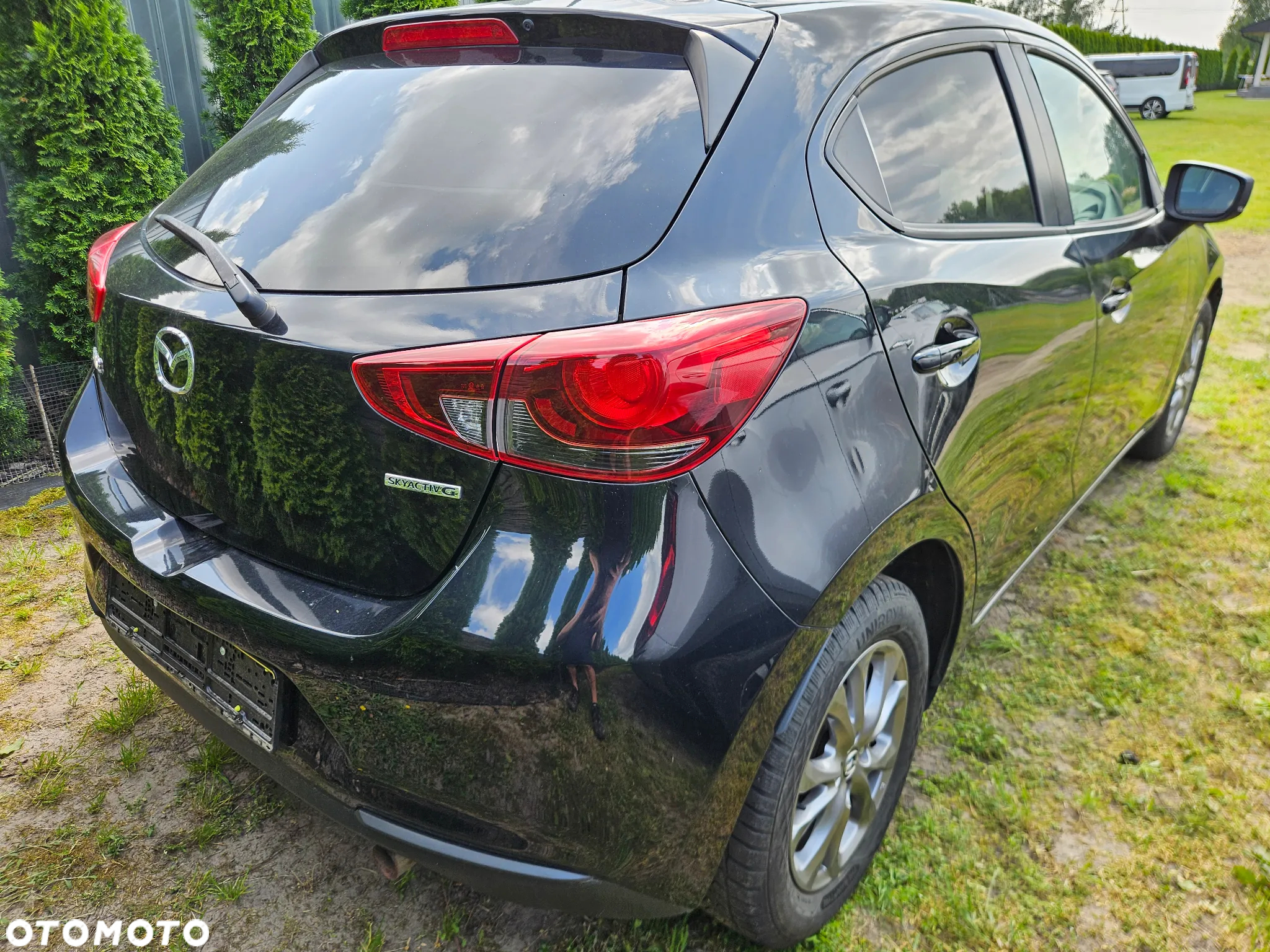 Mazda 2 SKYACTIV-G 90 Exclusive-Line - 4