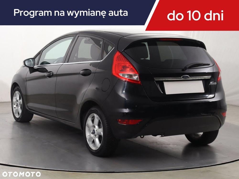 Ford Fiesta 2010 photo 5