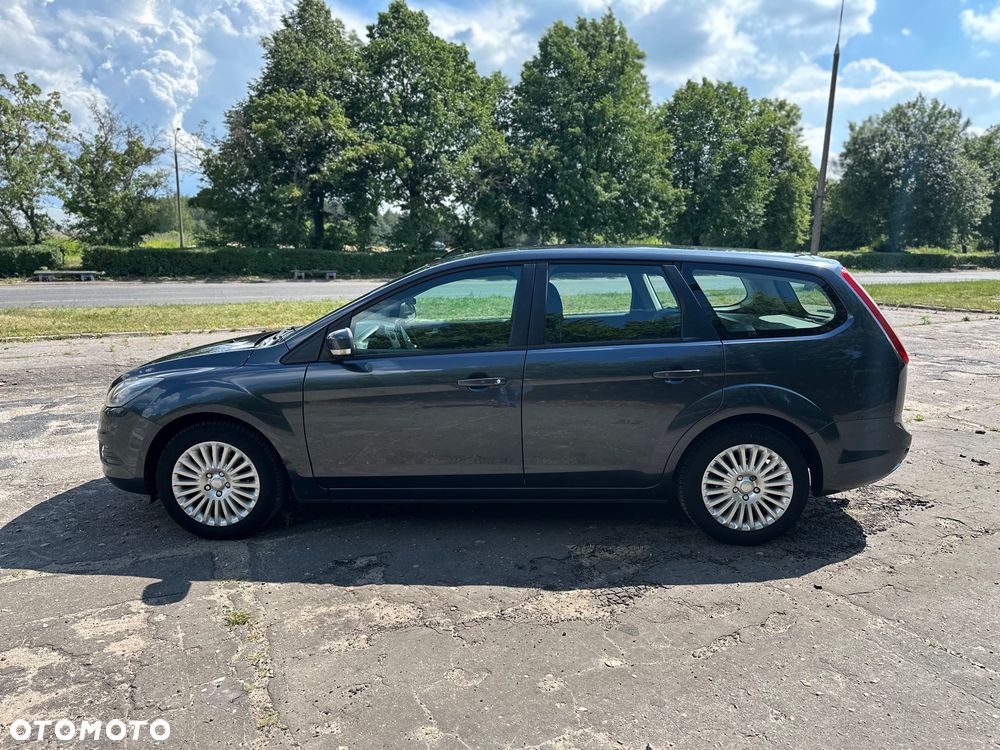 Ford Focus 1.8 Titanium - 3