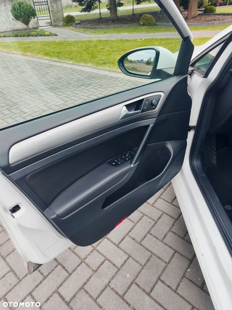 Volkswagen Golf 2.0 TDI (BlueMotion Technology) Comfortline - 14