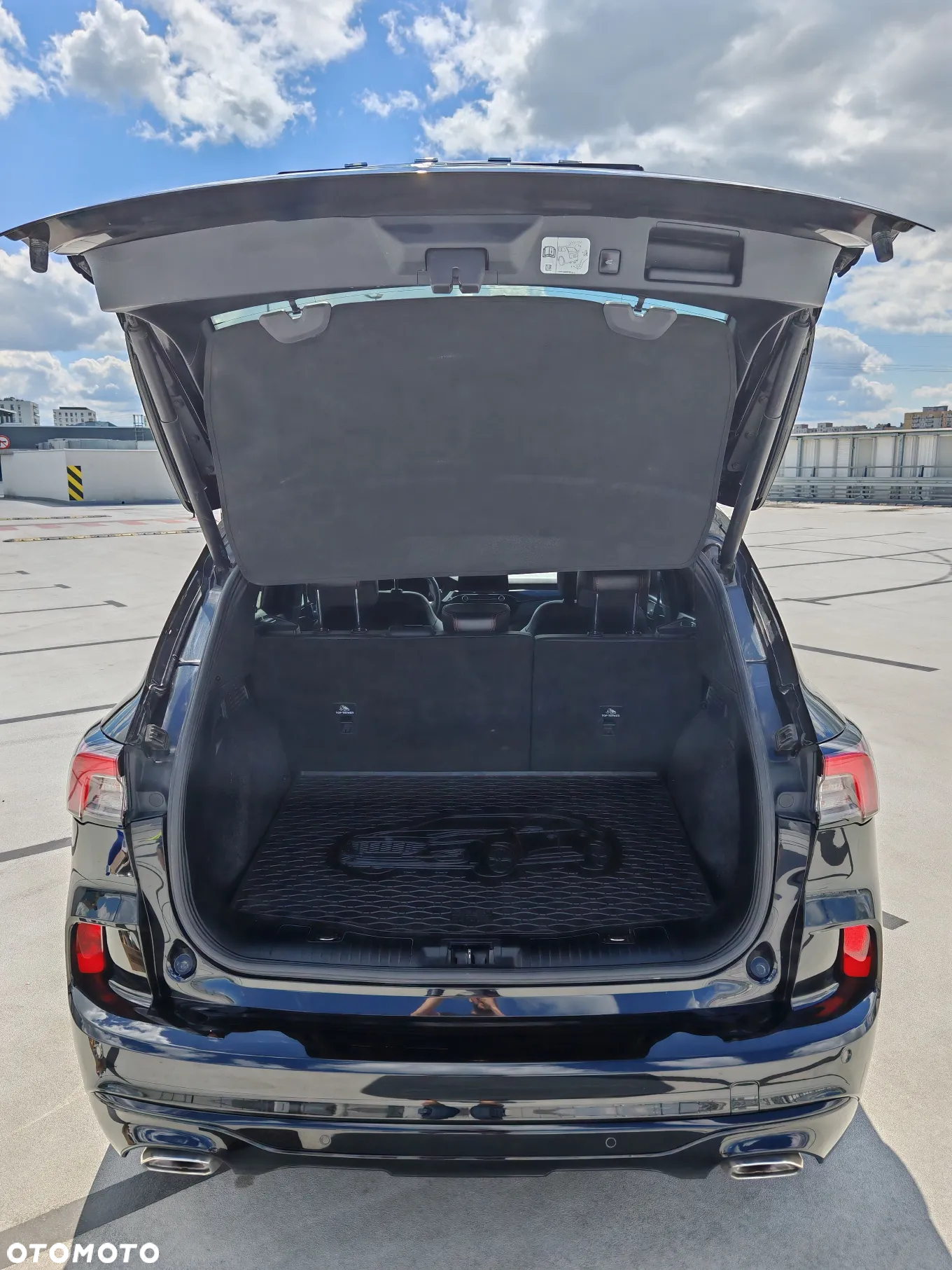 Ford Kuga 2.5P PHEV FWD ST-Line X - 14