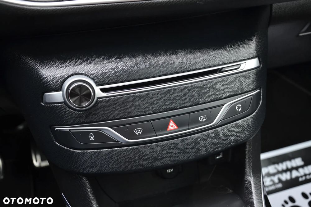 Peugeot 308 BlueHDi 130 Stop & Start GT - 11