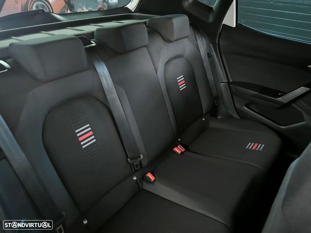 SEAT Arona 1.6 TDI FR - 26