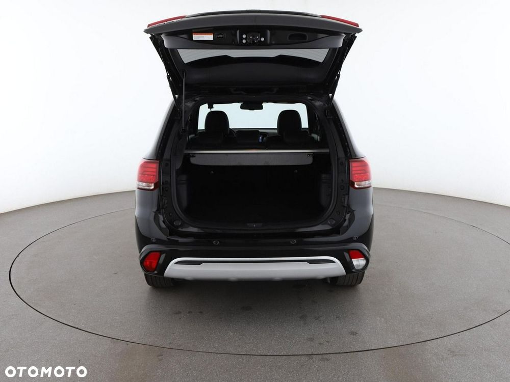 Mitsubishi Outlander 2.4 4WD Spirit+ - 20