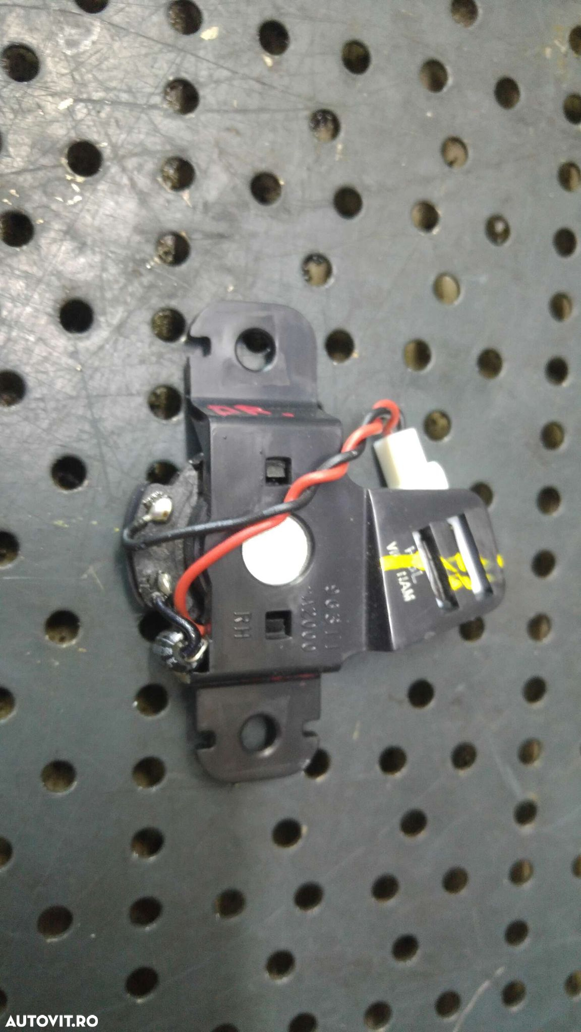 Boxa tweeter dreapta fata kia ceed 2 jd 96311a2000 - 3