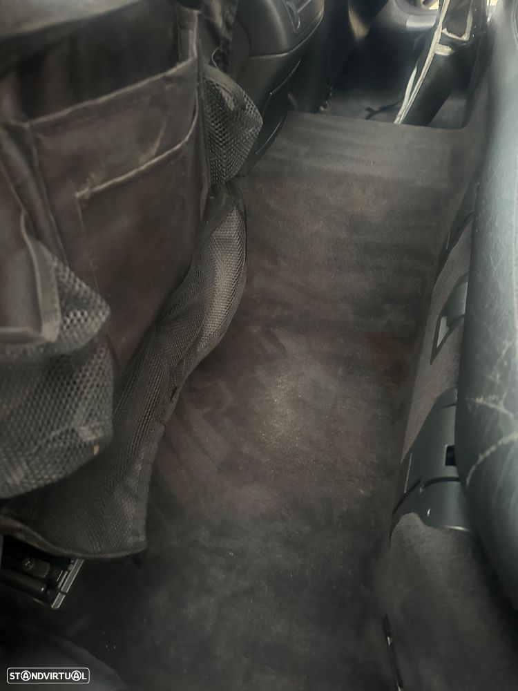 Mercedes-Benz E 270 - 6