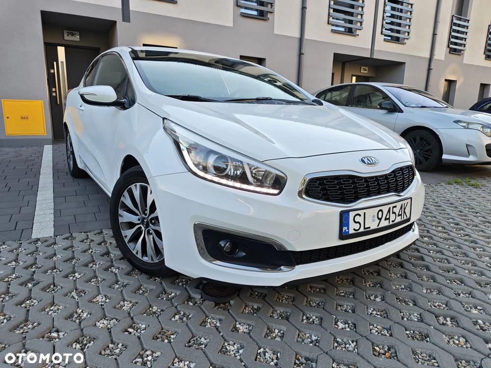 Kia ProCeed 1.6 CRDi ISG Vision - 8
